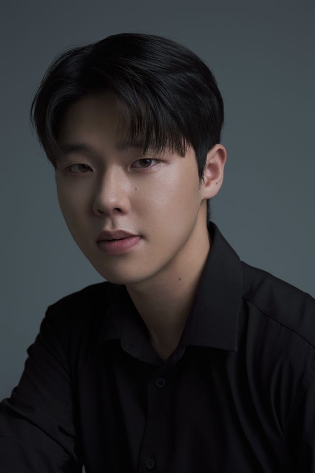 แบ็ก อีออน ภาพขนาดย่อ