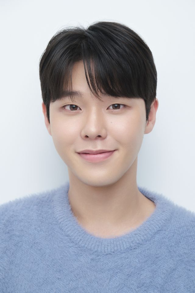 แบ็ก อีออน ภาพขนาดย่อ