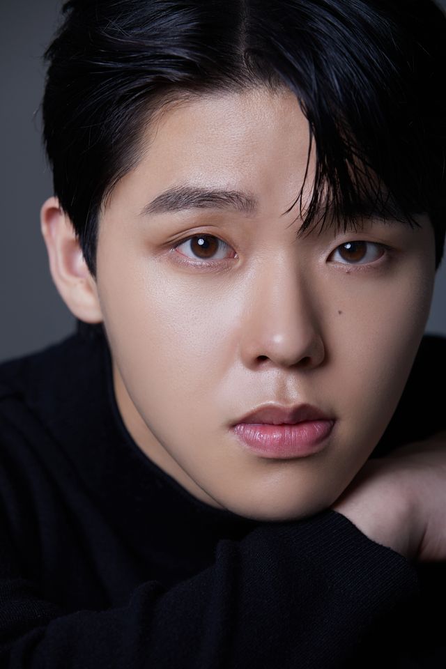 แบ็ก อีออน ภาพขนาดย่อ