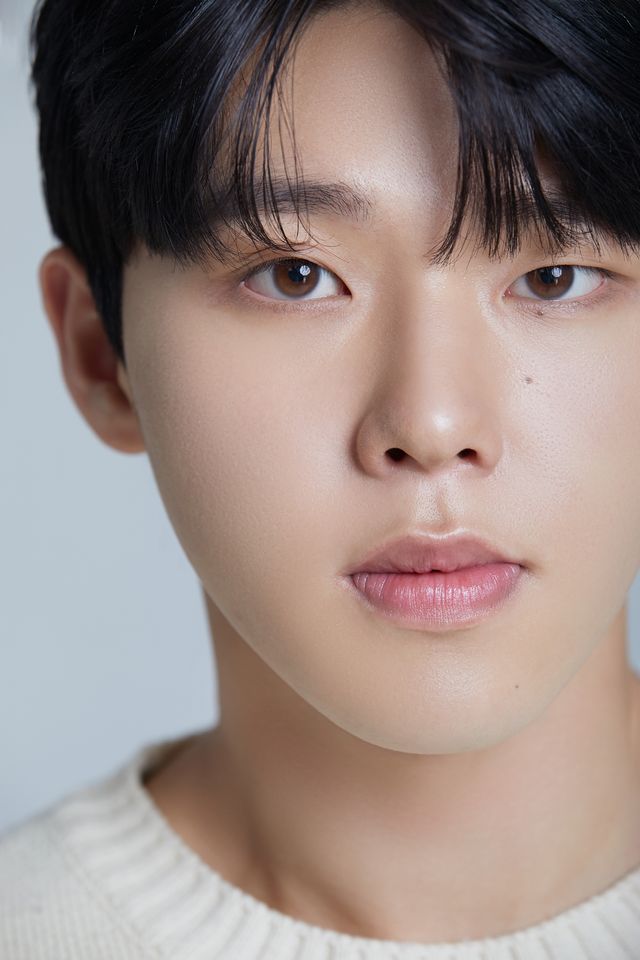 แบ็ก อีออน ภาพขนาดย่อ