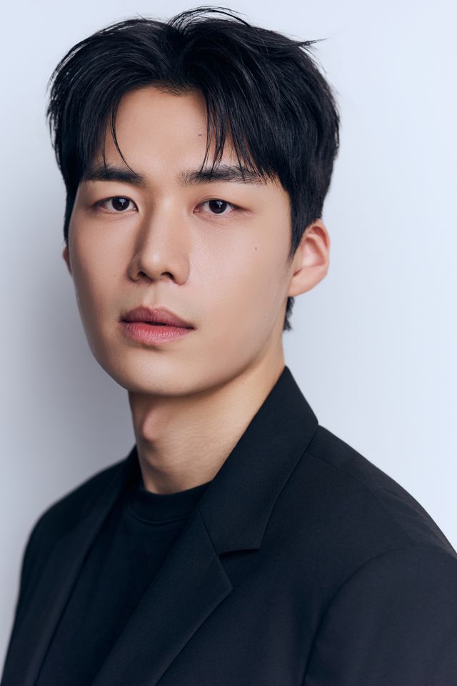 김태헌 サムネイル画像