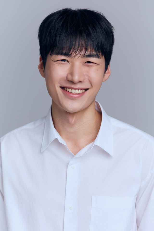 김태헌 サムネイル画像