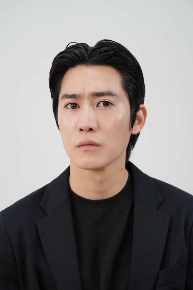 백승우 サムネイル画像