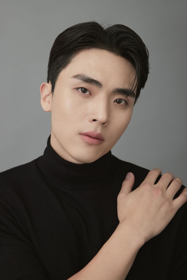 나상엽 サムネイル画像