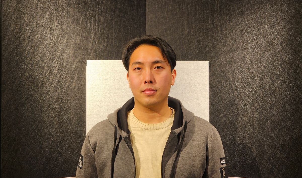 윤용현 サムネイル画像