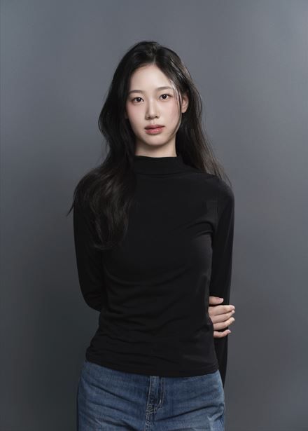 Kim Ji-soo Ảnh thu nhỏ
