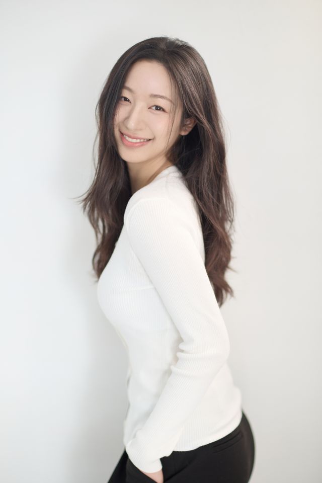 김새윤 ภาพขนาดย่อ