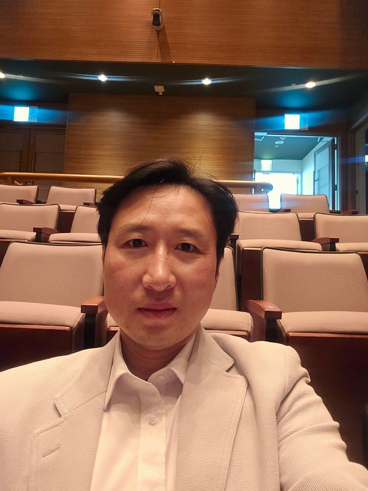 변태섭 Thumbnail image