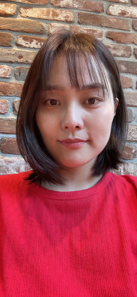 신소희 Thumbnail image