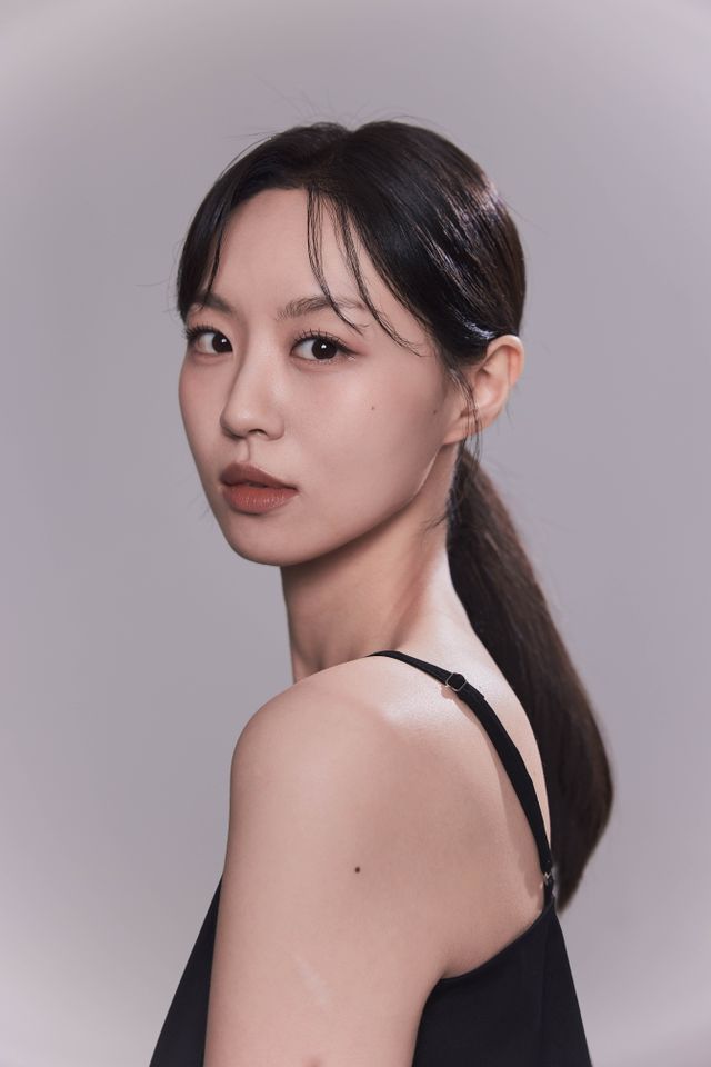 キム・ソイ サムネイル画像