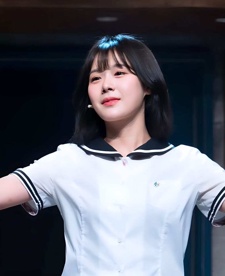 Seo Ji-woo Ảnh thu nhỏ