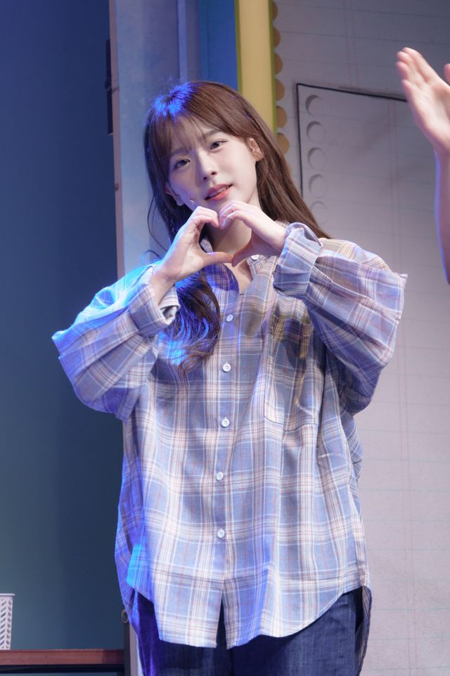 Seo Ji-woo Ảnh thu nhỏ