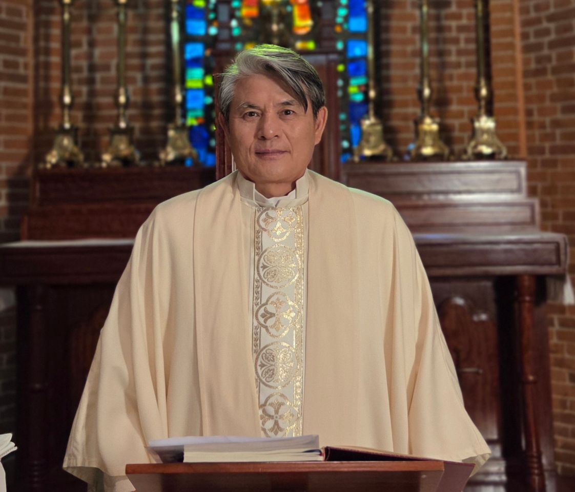 이중현 サムネイル画像