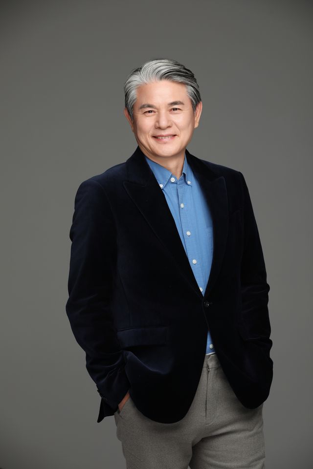 이중현 サムネイル画像