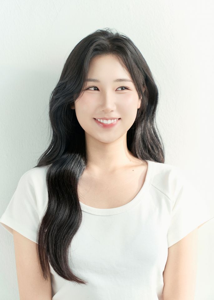 คิม เยซึล ภาพขนาดย่อ