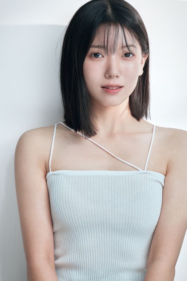 조민주 サムネイル画像