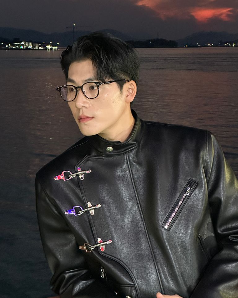 Park Jun-yi Ảnh thu nhỏ