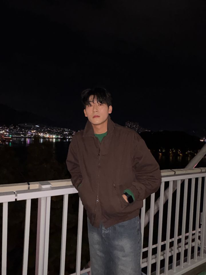 Park Jun-yi Ảnh thu nhỏ