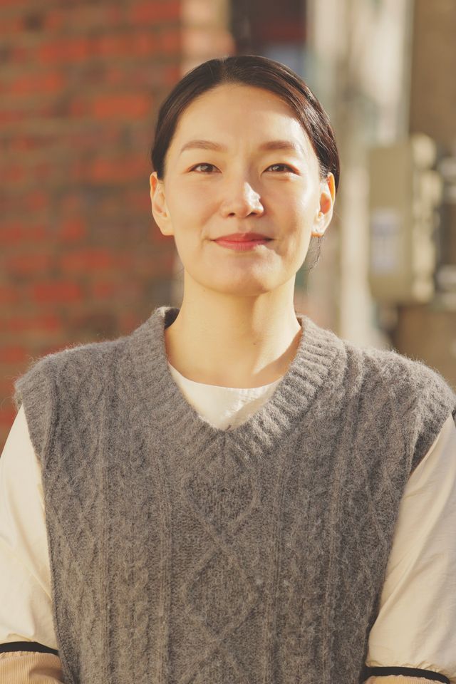 Eom Ju-young Thumbnail image