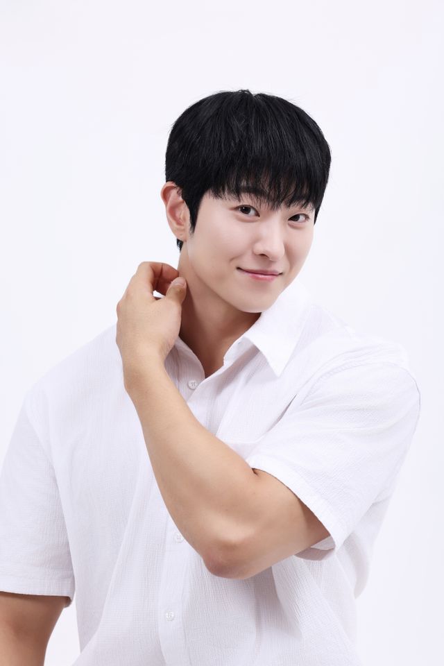 จู จองมิน ภาพขนาดย่อ