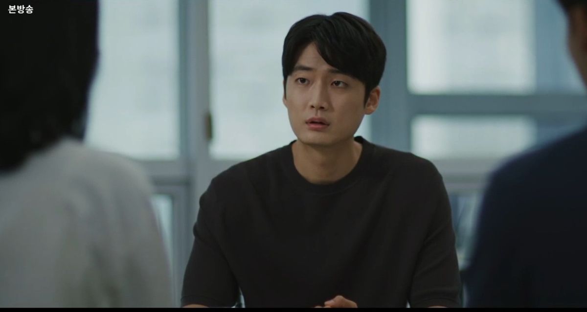 김지우 サムネイル画像