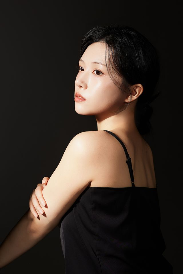 ยุน อียัน ภาพขนาดย่อ