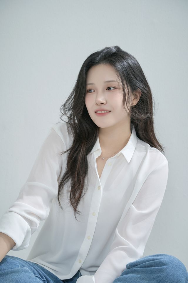 ยุน อียัน ภาพขนาดย่อ