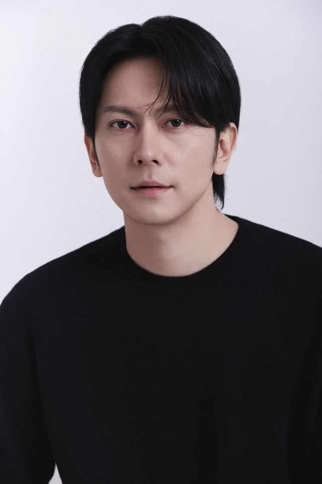 이진 썸네일 이미지