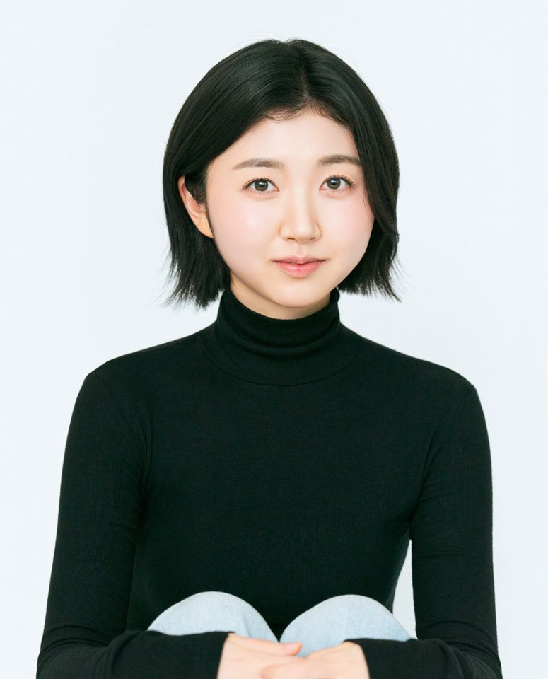 김현지 썸네일 이미지