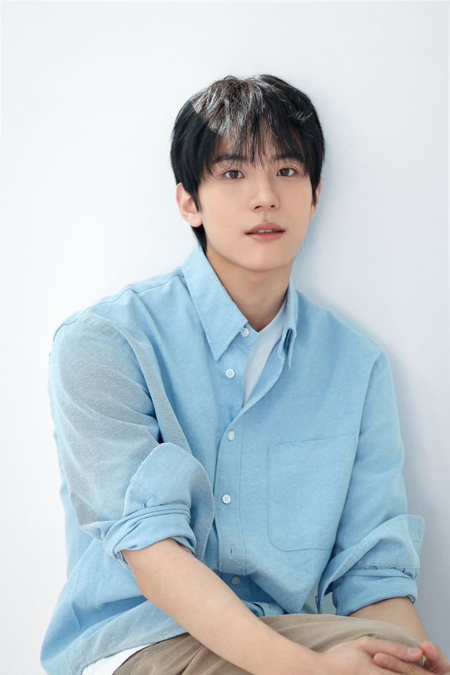 Jung Si-wan Thumbnail image