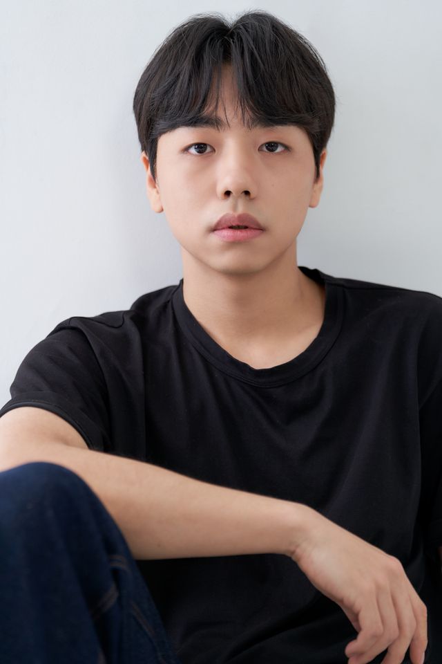 Jang Seong-won Thumbnail image