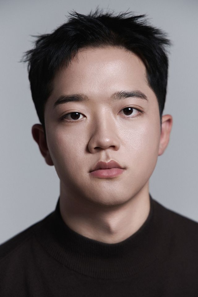 กง ซองฮยอน ภาพขนาดย่อ