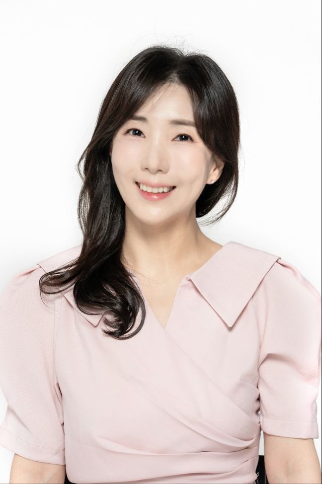 Uyeon-a Thumbnail image