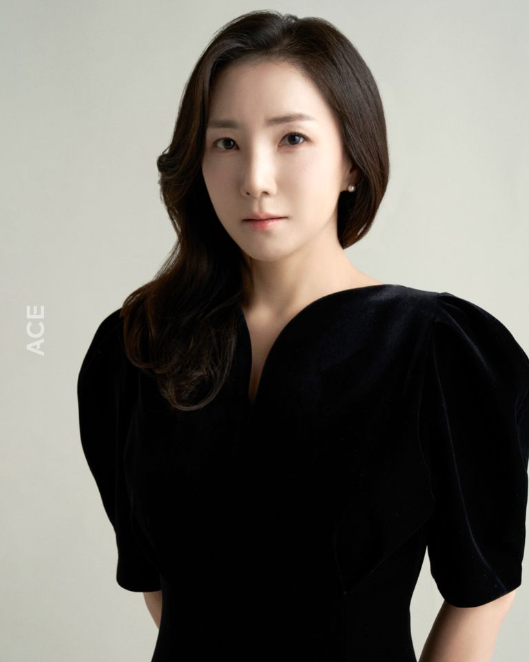 Uyeon-a Thumbnail image