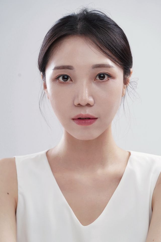 นา มินจอง ภาพขนาดย่อ