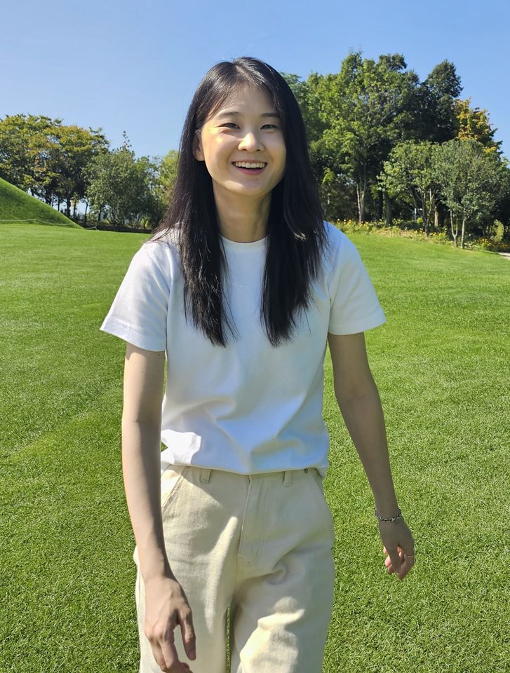 Won Taekyung Thumbnail image