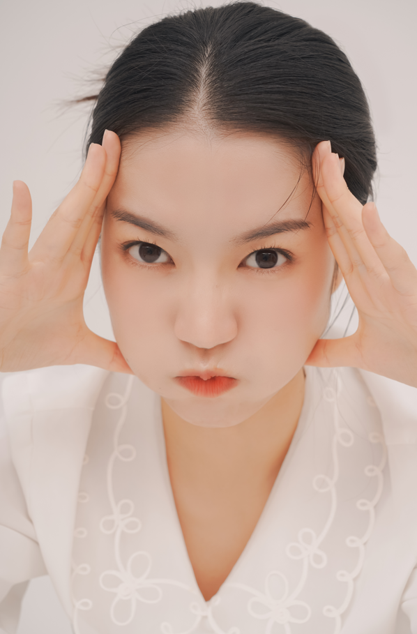 Yang Ji-hyun Thumbnail image