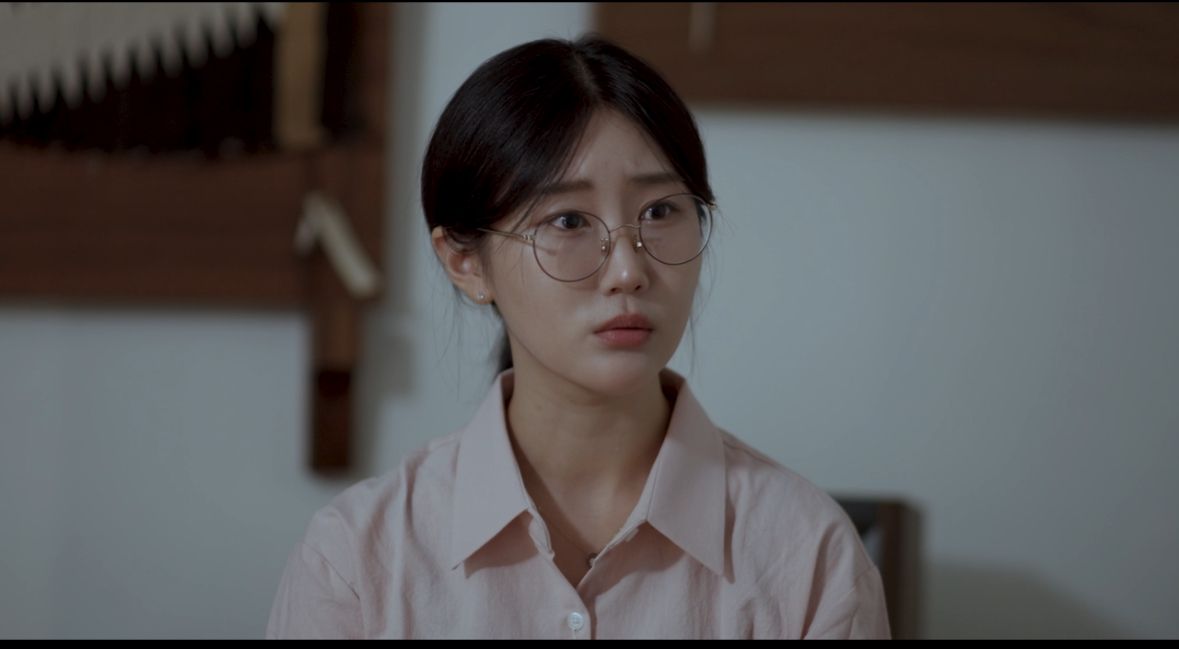 キム・ガウン サムネイル画像