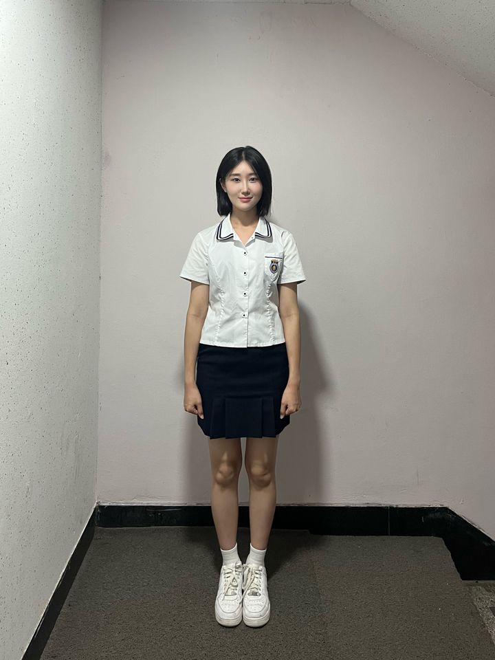 キム・ガウン サムネイル画像