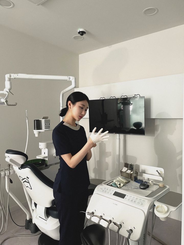 キム・ガウン サムネイル画像