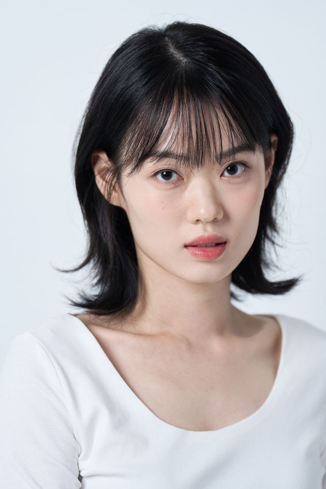 Lee Kyung-min Thumbnail image