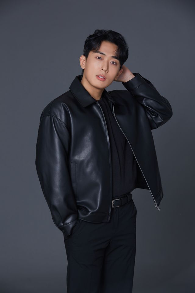 Lee Chang-ju Thumbnail image