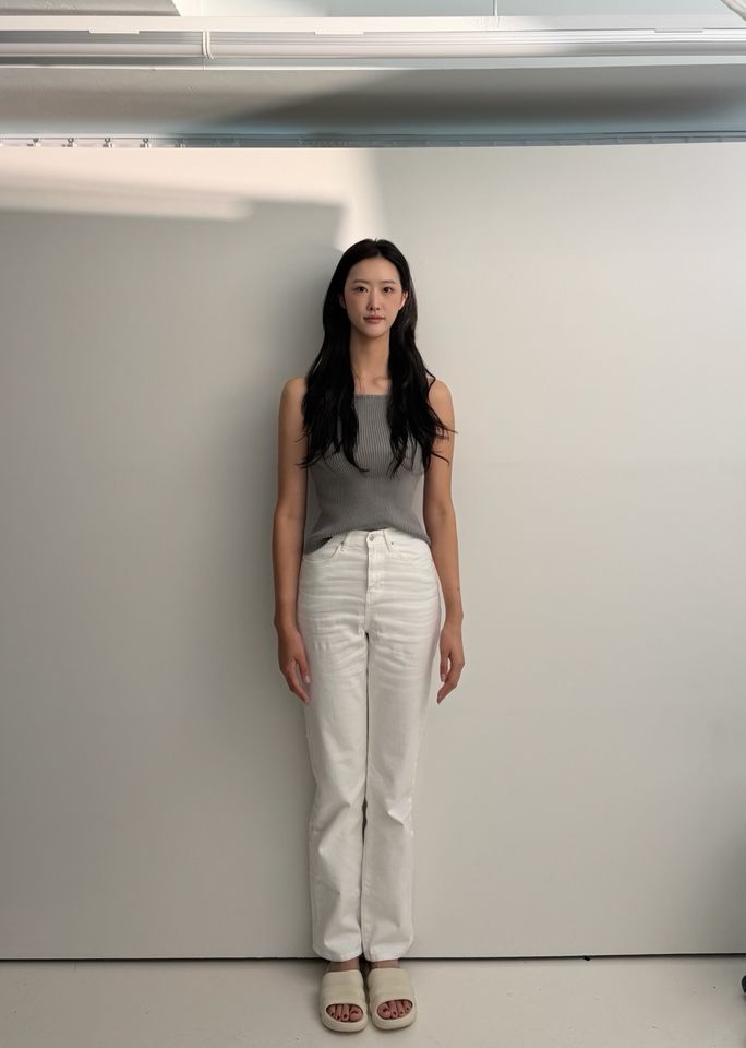 Shin Hye-in Thumbnail image