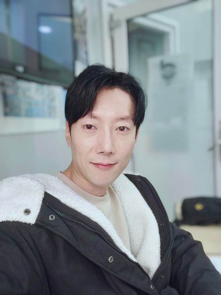 Lee Seung-geun Thumbnail image