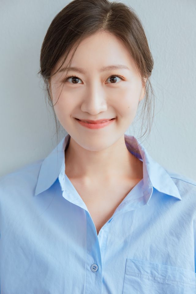 Lee Geum-bi Thumbnail image