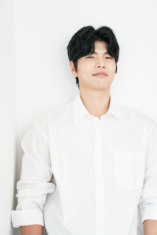 パク・ジュヒョン サムネイル画像