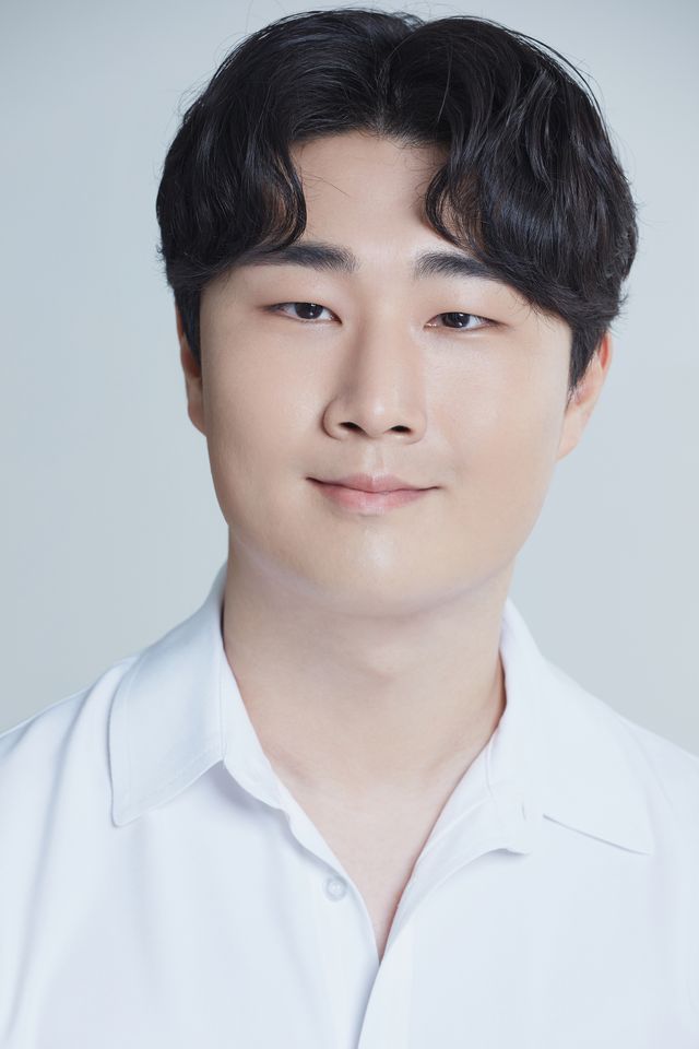 황승현 サムネイル画像