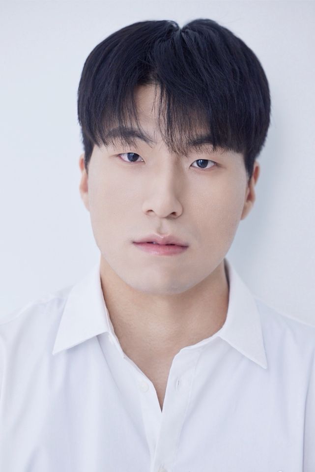 안도운 サムネイル画像