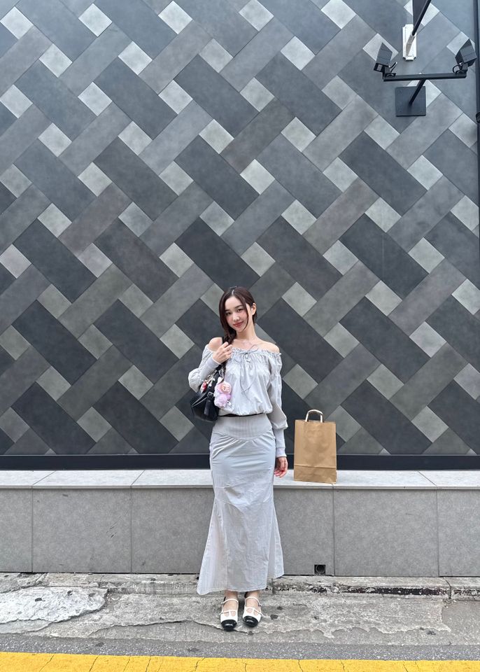 イ・ユリ サムネイル画像