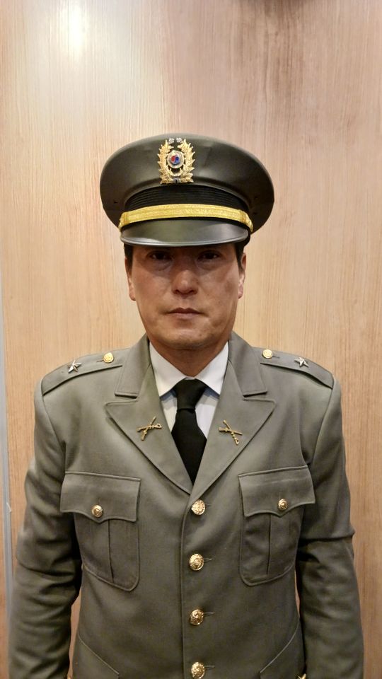 アン・ビョンロク サムネイル画像